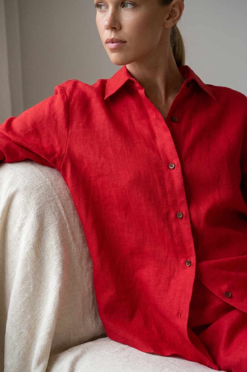 Parentezi campaign — red linen editorial